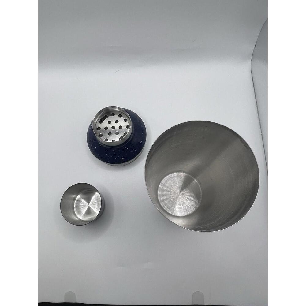 Foster & Rye Enamel Cocktail Shaker - Blue - Picture 6 of 6